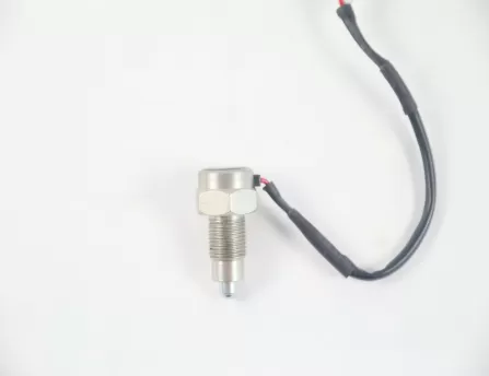 Reversing switch 6MT186FFA