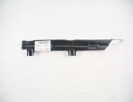 Right rear bumper lug