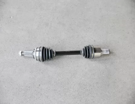 Half shaft assembly left