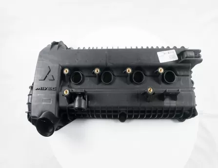 Valve cover  D50
