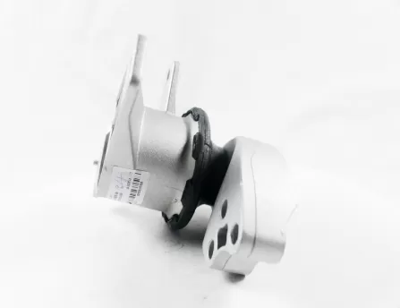 Engine rubber pad right  E150