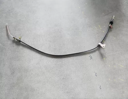 Handbrake line right  E150