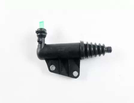 Clutch slave cylinder  Swift