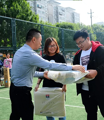 أظهر الفريق أظهر الفريق